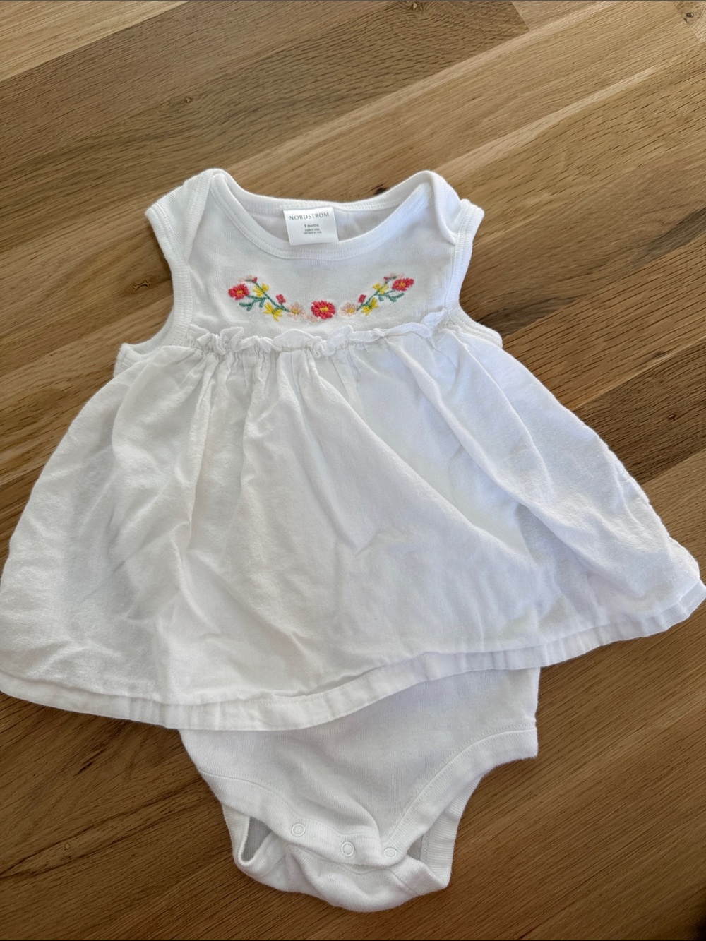 Nordstrom White Baby Floral Embroidered Dress Bodysuit